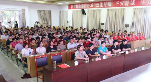 7观众-600.jpg