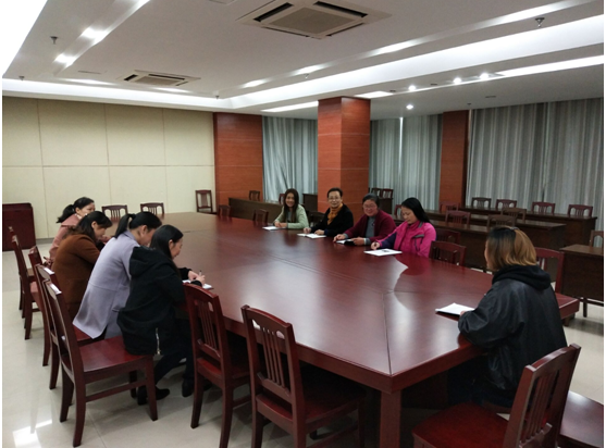 林业局妇委会学习十二大.png